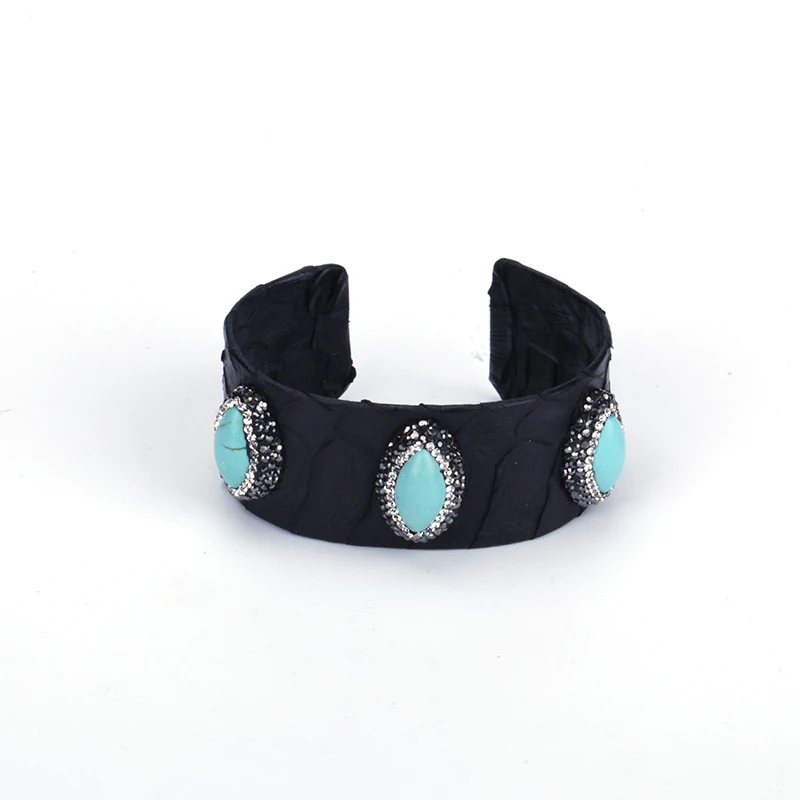 Классический тройной Овальный Голубой Бирюзовый Howlite очарование проложить