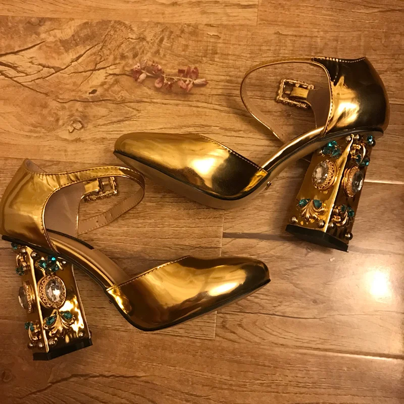 

VIISENANTIN Customized 2019 Gemstone Rhinestone Diamond Thick Heel Sandals Gold Silver Hollow Belt Buckle Retro Palace Shoe