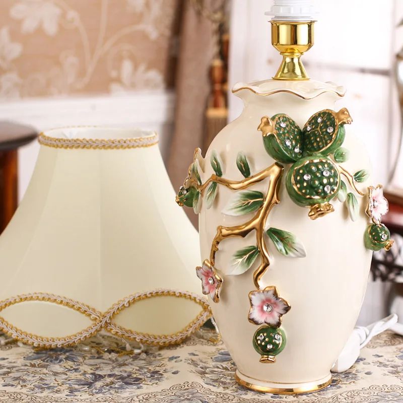 Керамическая прикроватная настольная лампа Moden Art для спальни гостиной