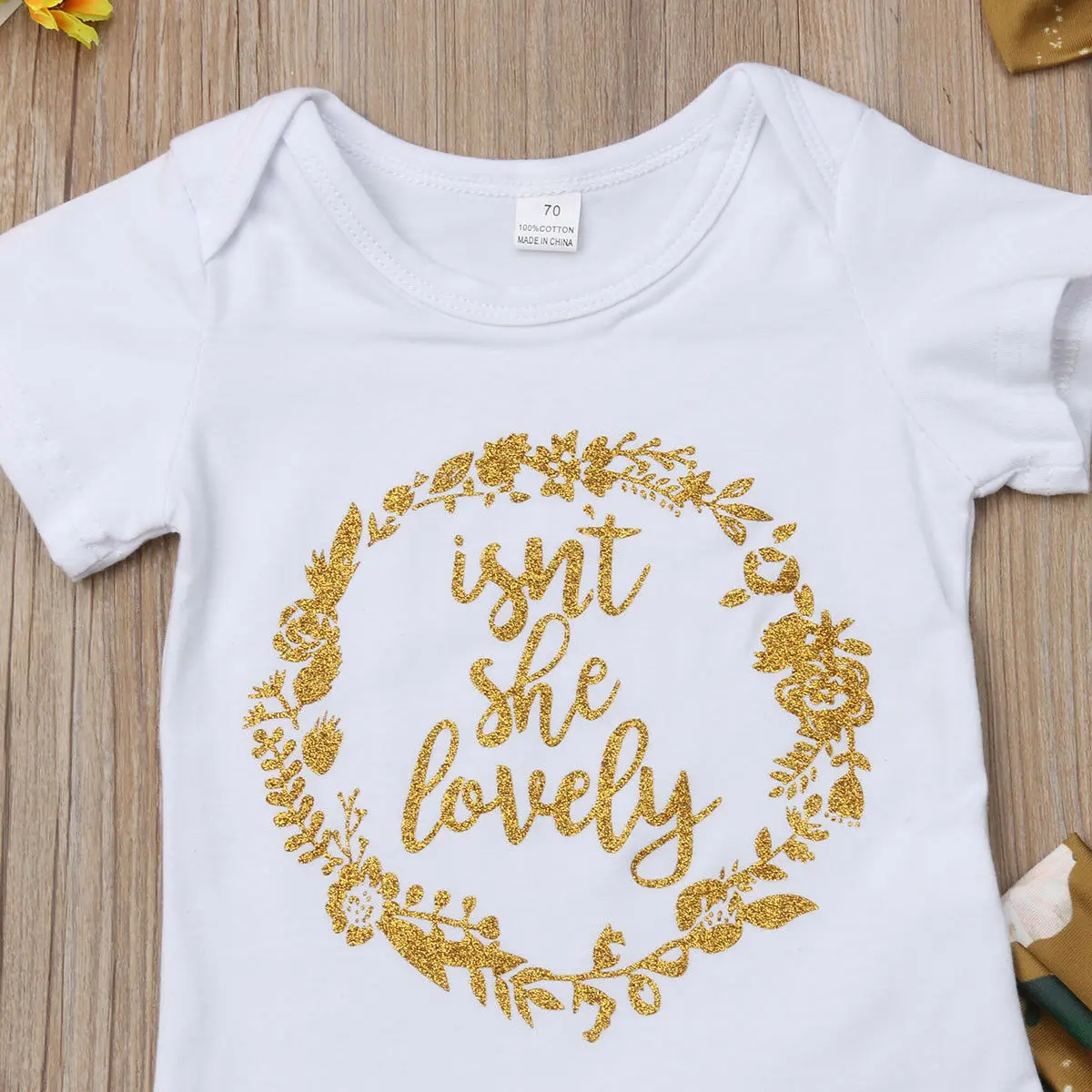 Комплект одежды для новорожденных девочек из 3 предметов: боди с коротким рукавом