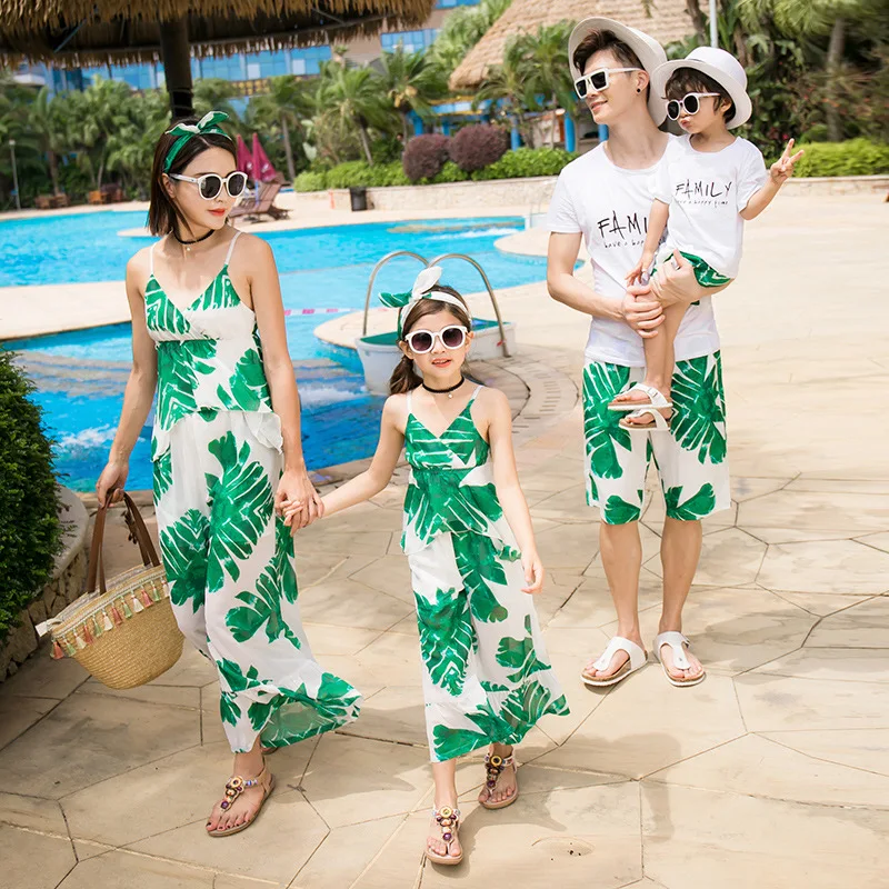 Семейная Одинаковая одежда летнее платье с принтом листьев для мамы и дочки