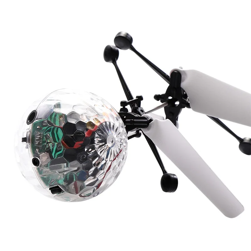 LED встроенное блестящее освещение летающие игрушки Красочный летающий шар