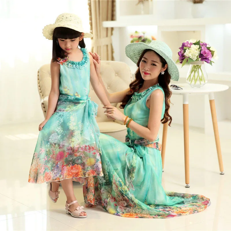 

Mother Daughter Dresses Family Fitted 2018 Summer Family Look Matching Mother Baby Outfits Clothes Girl Bohemian Chiffon Dress