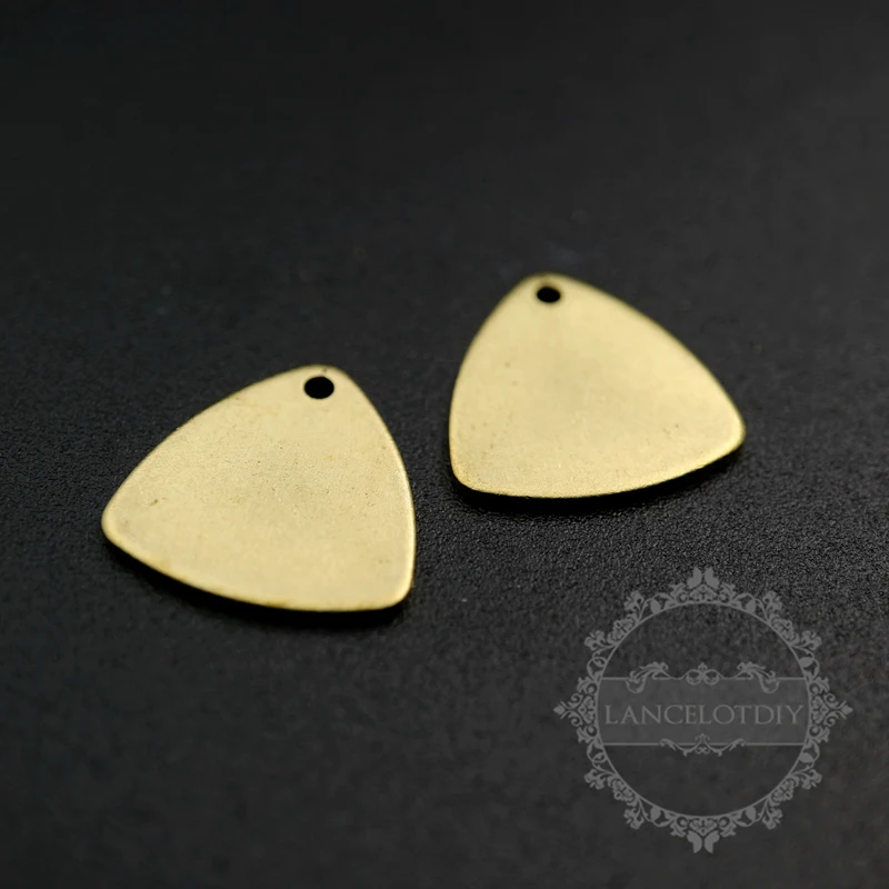 Необработанный латунный треугольный кулон 14 мм в винтажном стиле подвеска для