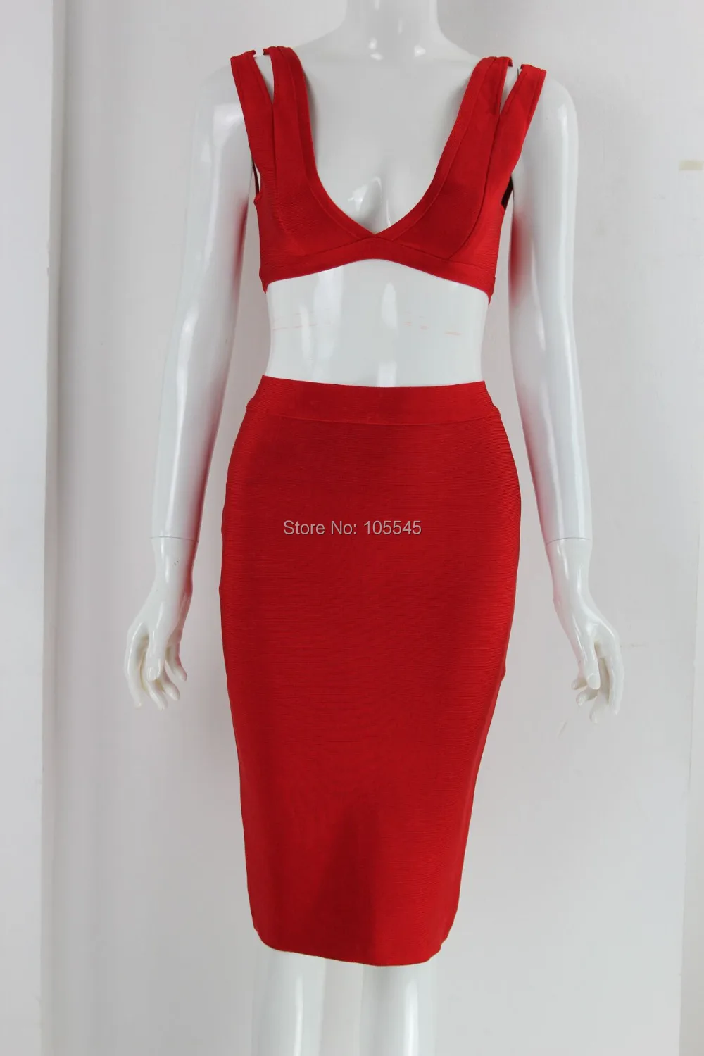 Платье облегающее женщины привлекательный красный с v-образным вырезом