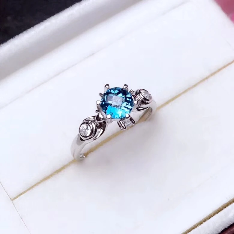 

Natural blue topaz gem Ring S925 silver natural gemstone ring Beautiful Lovely circle geometry woman gift party fine jewelry