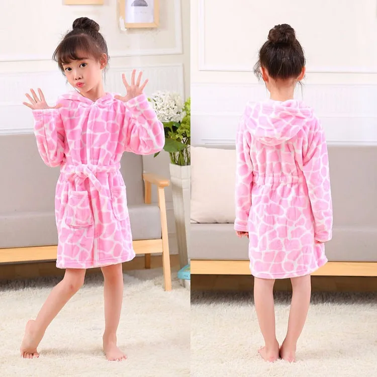 Мультяшное детское одеяние Flannel Child Boy Girl Robe Смазливая животное с капюшоном Халаты с длинным рукавом Мальчики Халат Детская одежда
