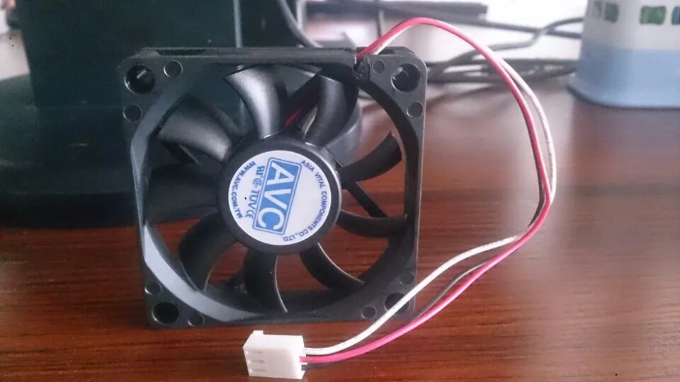 Оригинал для AVC DA07015B12U 12V 0.70A 7 см 7015 CPU двойной шарикоподшипник вентилятора|ball bearing