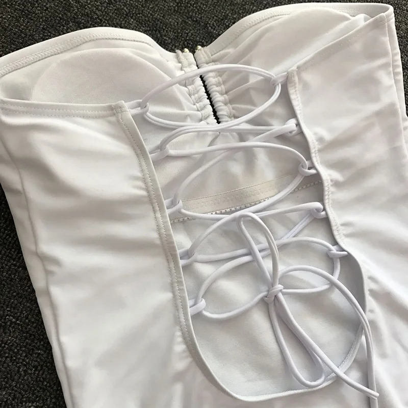 Белый сплошной Женский Цельный купальник с открытыми плечами оборками открытой