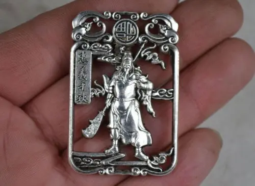 

Китай коллекционное украшение Мяо серебряная резьба статуя Гуань Гун Подвеска/Амулет ожерелье металл