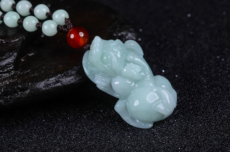 Кулон из натурального бирманского камня резное ожерелье Pokemon Pixou мужское и