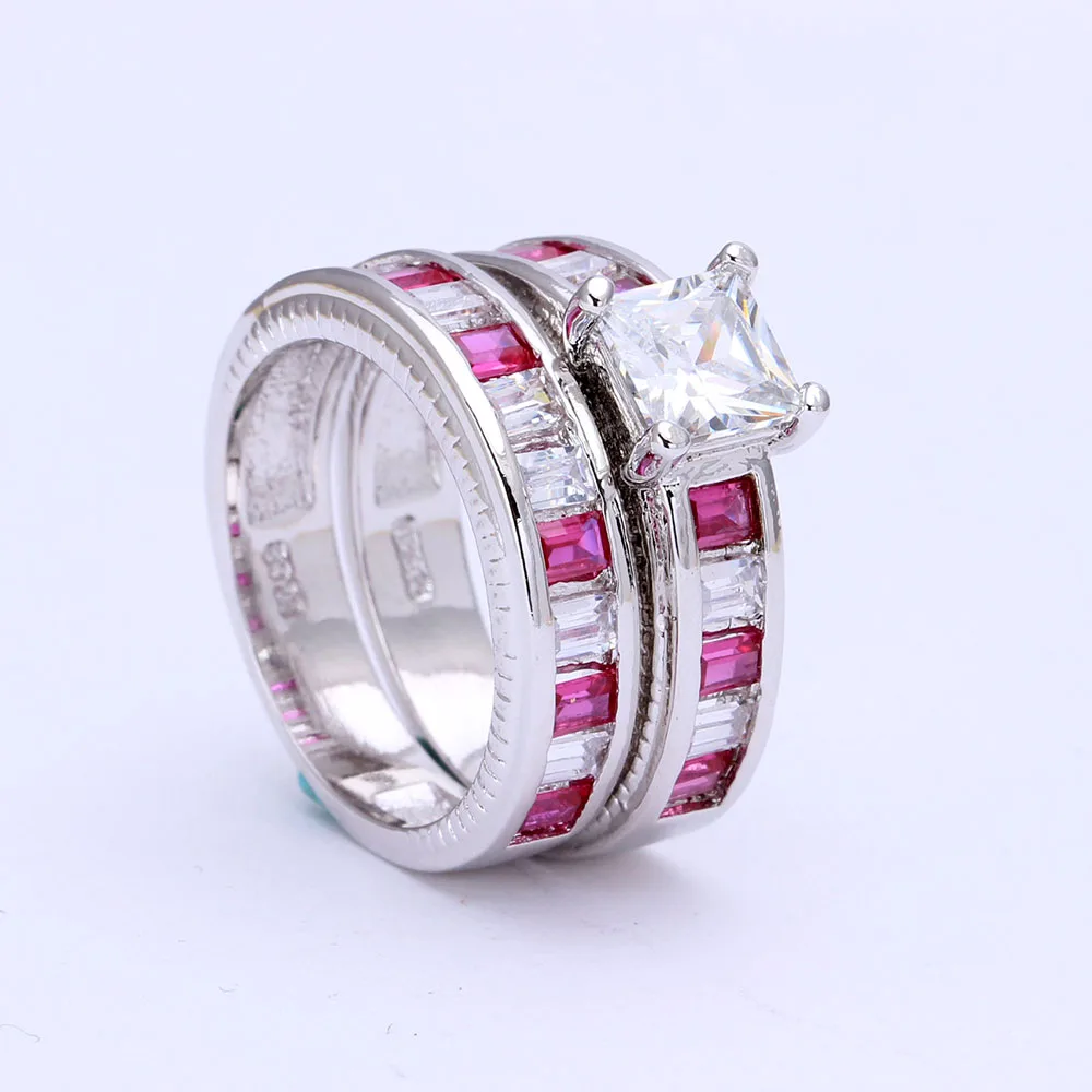 Ярко-Розовые ювелирные изделия для любви Виктории величественное ощущение