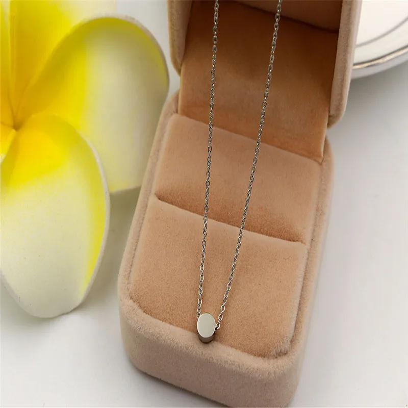 Простое маленькое золотистое колье-чокер в форме фасоли для женщин модное колье