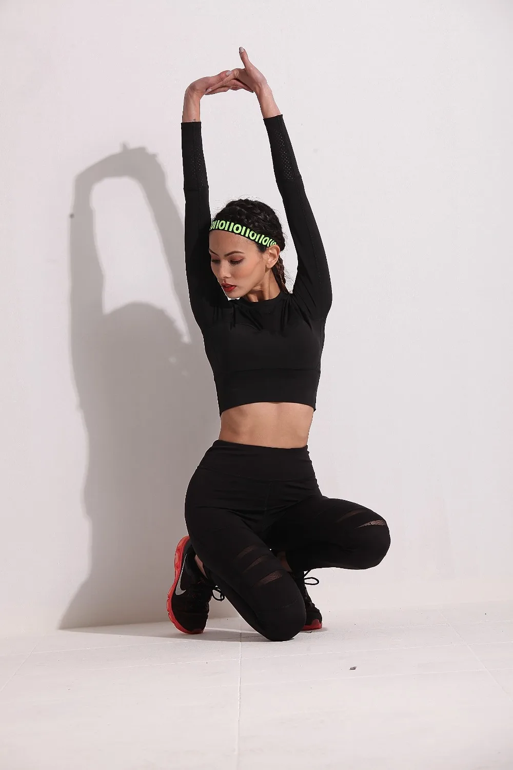 

Sexy Female Fitness Sportswear 2018 Women Sport Training Set Net Stitching Sports Suit Female High Waist Elastic Sportsuit