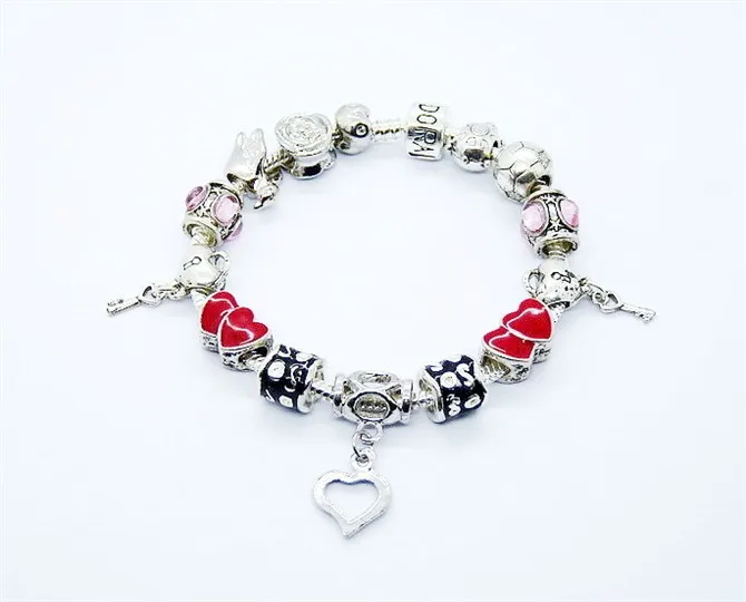 Оптовая продажа браслеты с подвесками из стеклянных бусин красное сердце