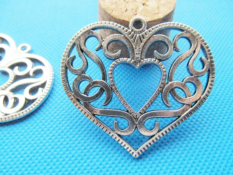 Большие тяжелые подвески/фурнитура в виде сердца из филиграни серебристого