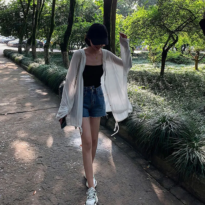 XITAO Suncreen Thin Knitted Sweater White Top Women Clothes 2019 Full Sleeve Korean Single Breasted Autumn ZLL4225 |