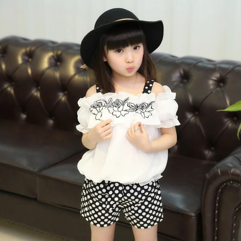 

Baby Girl Summer Clothes 2018 New Children Clothing Chiffon Set Kids Girls Short-sleeve Strap Shirts+dot Print Shorts Set Infant