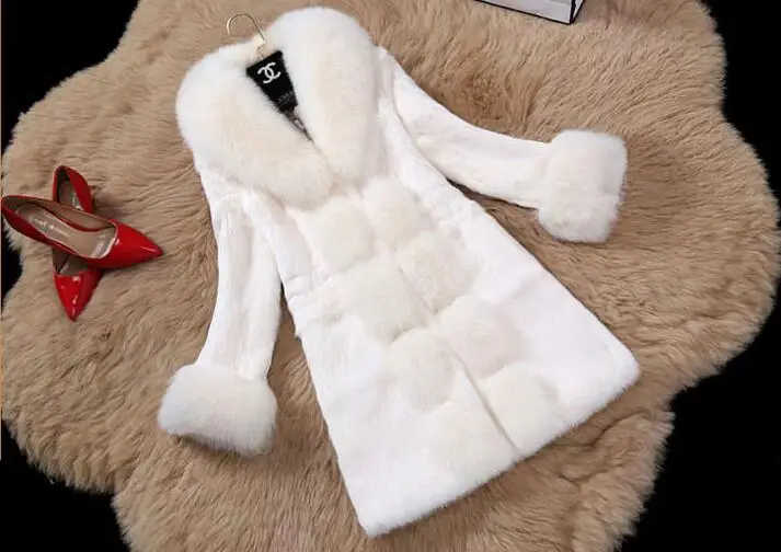 Женское пальто из натурального меха длинное хлопковое с воротником лисьего