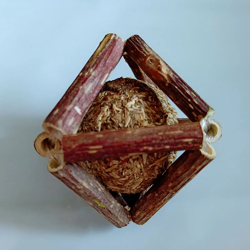 

Cat Toys Matatabi Toys Sticks with Catnip Ball Organic Natural Plant Matatabi Silvervine Cat Teeth Cleaning Chew Toy