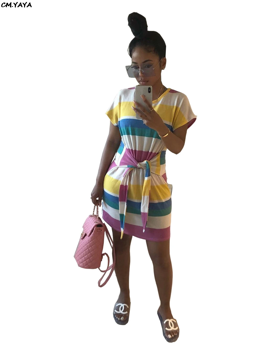 Женское мини платье с круглым вырезом и короткими рукавами полосками завязками