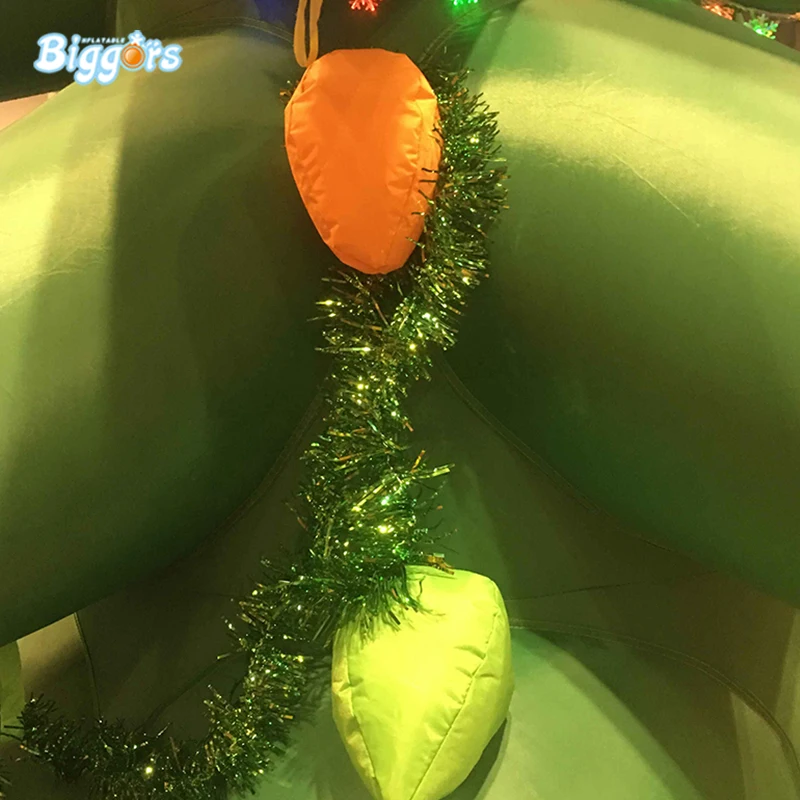 

Indoor and Outdoor Xmax Tree Inflatable Christmas Tree For Advertising In Stock