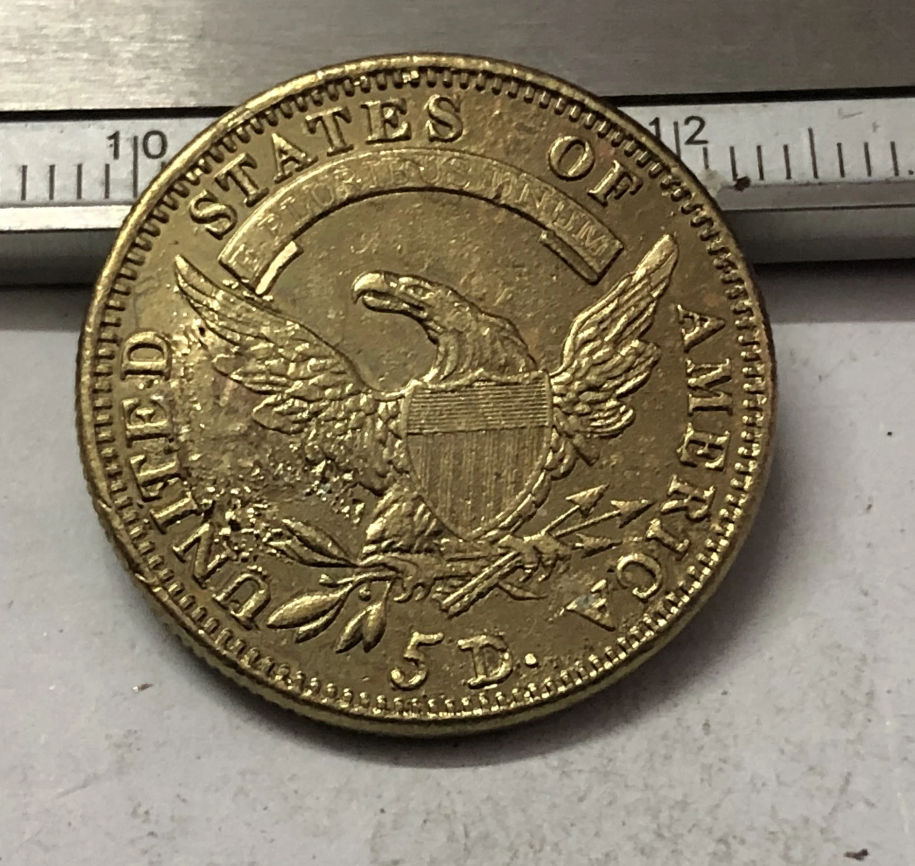 1832 закрытый бюст в США $5 позолоченный доллар точная копия|Безвалютные монеты| |
