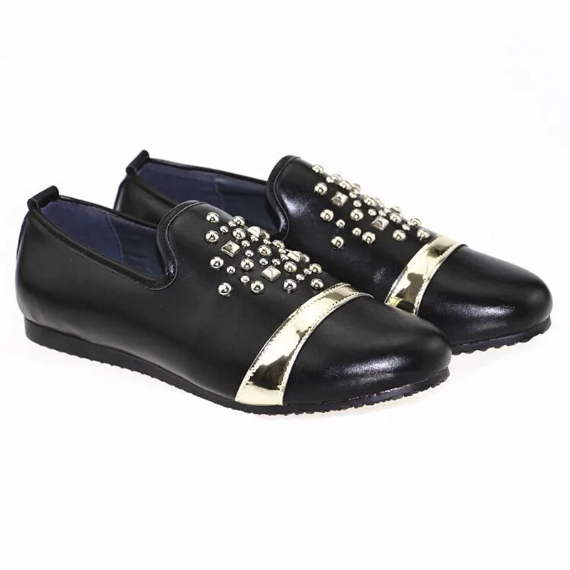 Movechain модная мужская заклепки Бисер Лоферы Для мужчин s для вождения из