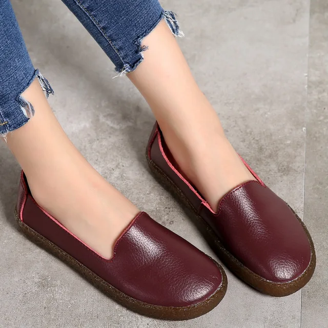 

Dropshiping Flats Plus Size Genuine Leather Women Loafers Slip on Moccasins Nurse Flat Women Shoes Female Leather Casual Shoes