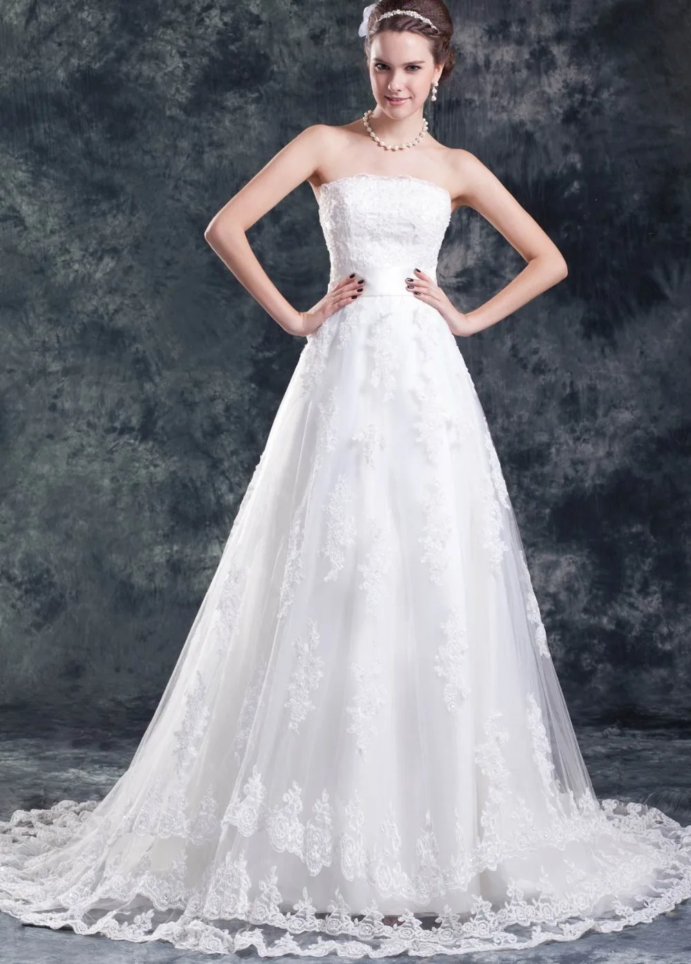 2017 Beaded Applique Lace Wedding Dress Strapless A Line Garden Dresses Court Train Bridal Gowns Cheap vestido de noiva | Свадьбы и