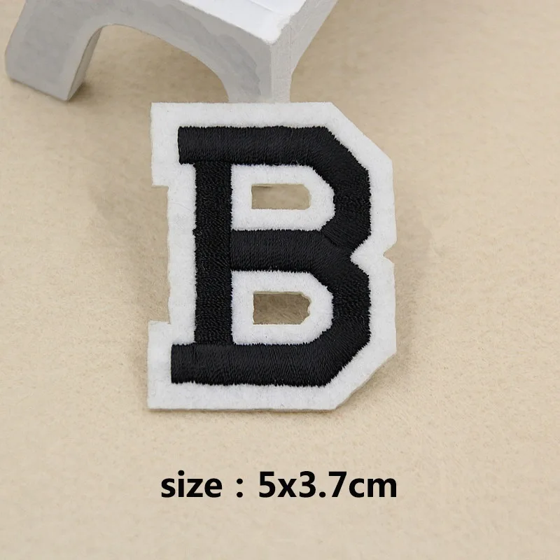 Праджня A Z на английском языке нашитая буква название дешевые вышитые патч