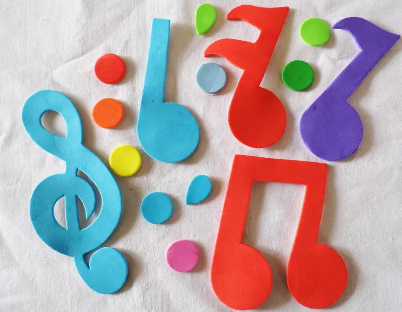25PCS music note 1 пакет/Лот. Микс сердца поролоновые наклейки детские игрушки набор для скрапбукинга. Раннее образование DIY. Детский сад искусство и ремесло. OEM торговля - Цвет: 25PCS music note