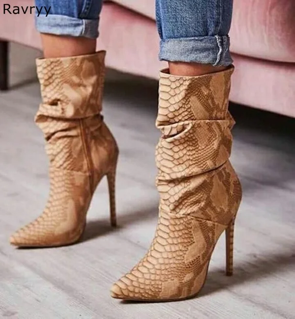 Женские ботильоны из змеиной кожи коричневые короткие ботинки с острым носком