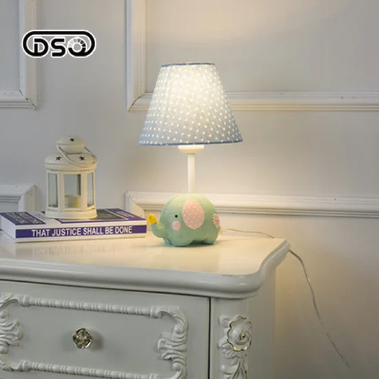 DSQ.Pastoral Nordic American Bedroom Bedside Lamp Children 's Table Cartoon Creative Little Elephant |