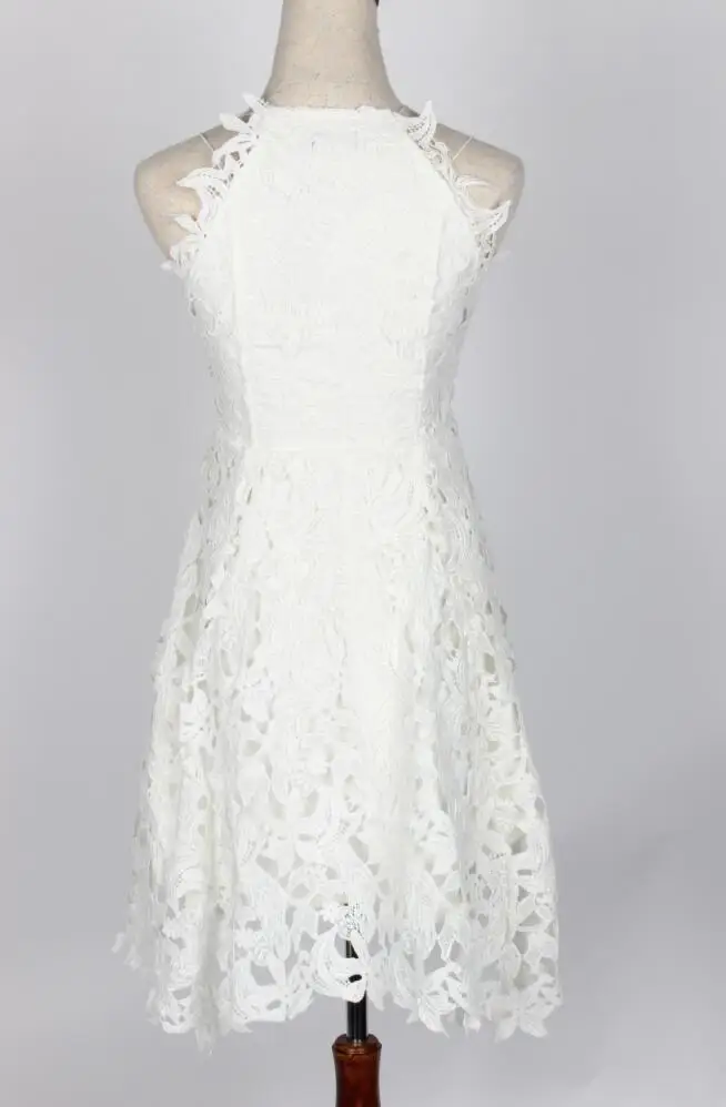 Женское вечернее платье миди белое кружевное пляжное с открытыми плечами лето