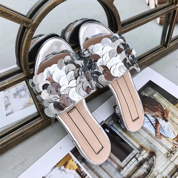 Zapatos De Mujer Новинка 2019 года обувь из коровьей кожи женские шлепанцы Украшенные