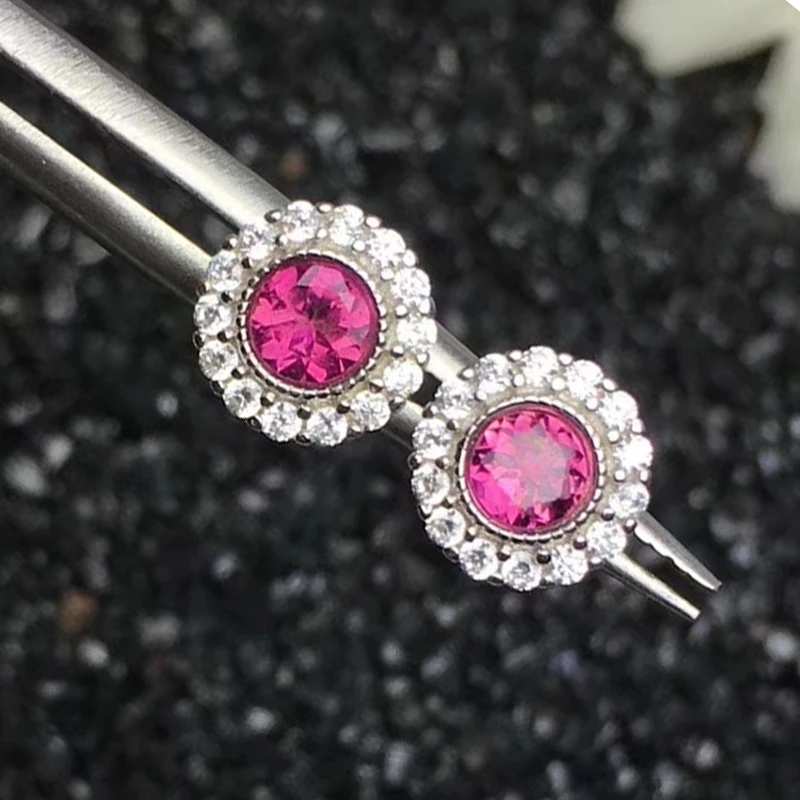 Элегантные маленькие серебряные серьги гвоздики с турмалином 4 мм натуральный