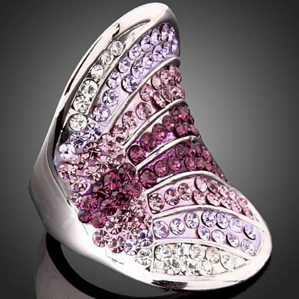 Массивное кольцо стразы из сплава с серебряным покрытием и фиолетовыми