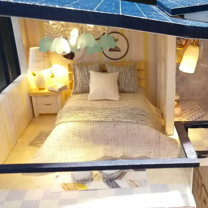 Миниатюрная мебель для кукольного домика сделай сам со звуком подсветкой