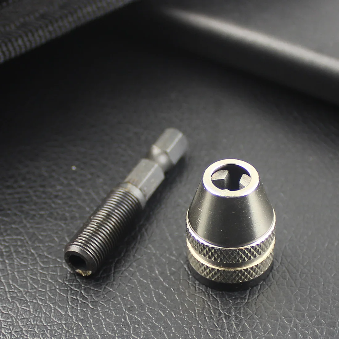 

1/4 '' Hex Shank Drill Bit Tool 0.3-3.6MM conversion three-jaw chuck Hex shank mini drill clip 1pc Keyless Drill Chuck