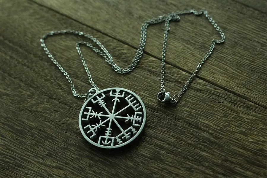 1 шт. Викинг один символ скандинавских руник кулон ожерелье руны викингов Vegvisir подвеска с компасом