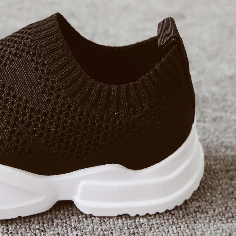 HEE GRAND/Стрейчевые тканевые лоферы на платформе без застежки повседневная обувь