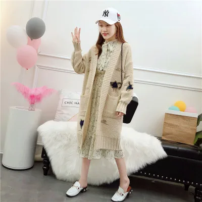 beige Длинный кардиган с вышивкой, плотный теплый зимний свитер, куртки для женщин, вязаное пальто, Повседневный свитер для девочек, верхняя одежда X31 - Цвет: beige