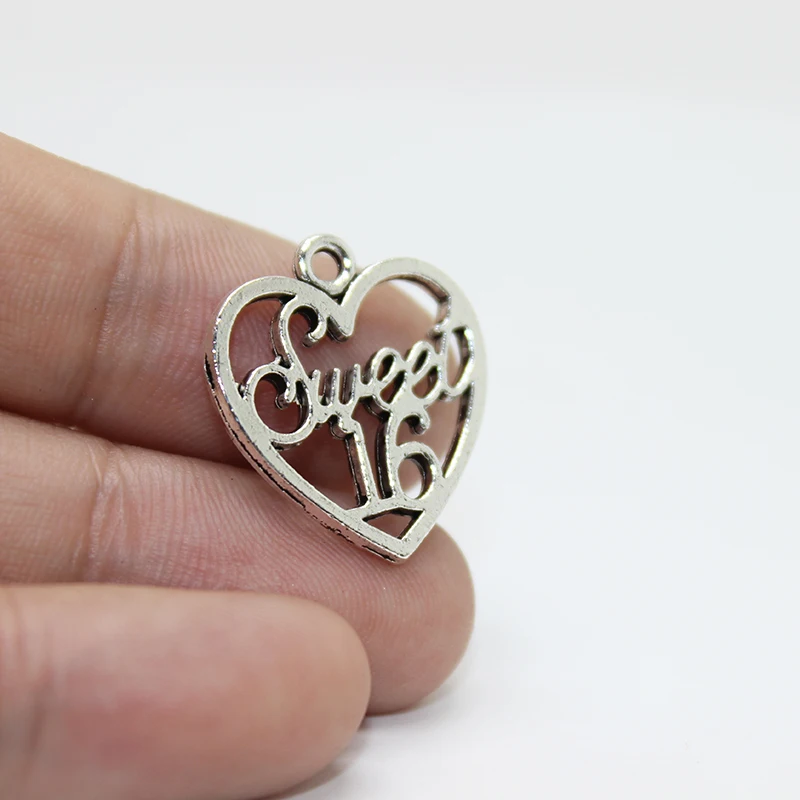 25 шт 19 мм x 21 античный серебряный тон Сладкий 16 подвеска в форме сердца|silver heart
