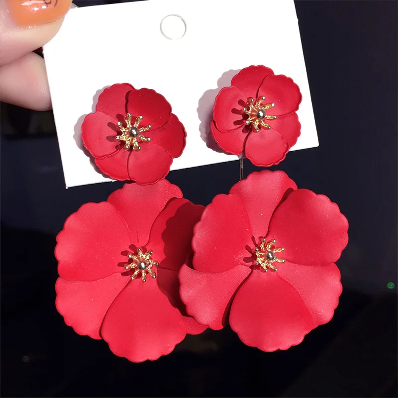 Женские серьги в стиле бохо большие двухслойные с цветами эффектные украшения