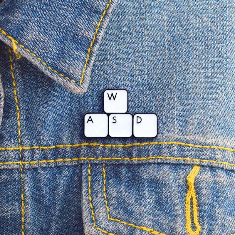 Computer keyboard WASD four keys when playing games game button fashion personality brooch for everyone to match clothes | Украшения и