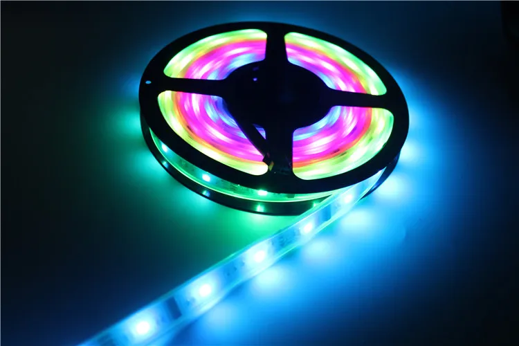 Светодиодная лента 5 м 12 В 6803 IC Dream Color RGB 5050 SMD 30 светодиодов/м IP66 водонепроницаемая