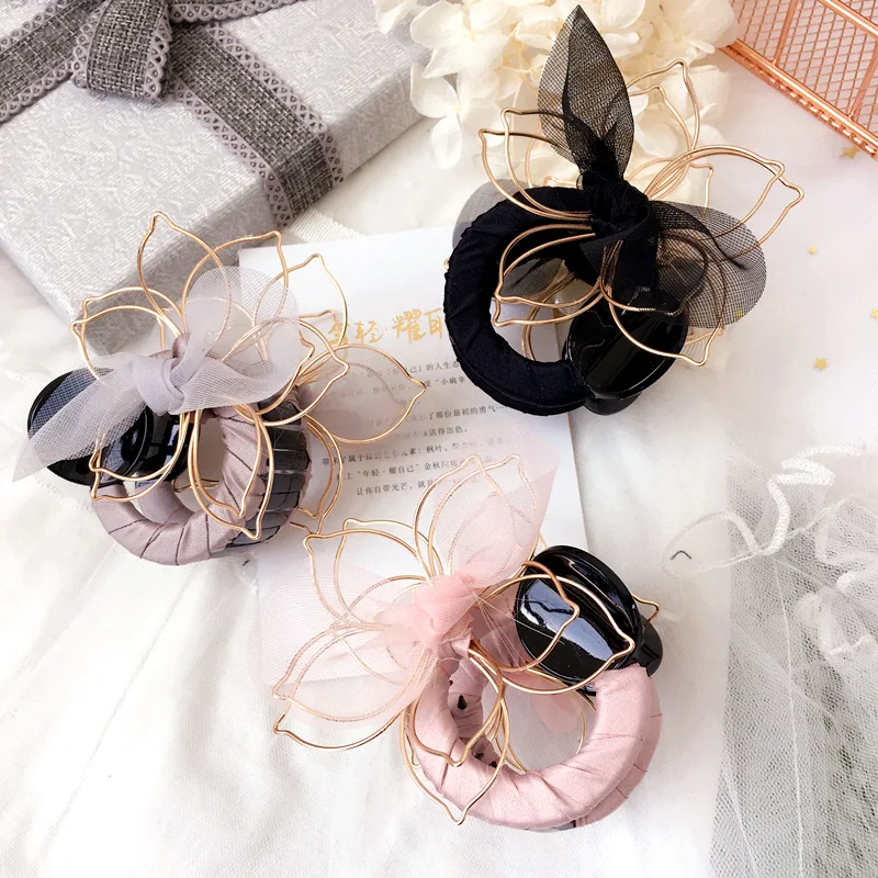 

Elegance Metal Yarn Weaving Hair Accessories For Girls Flower Hair Claws For Women Cycle Shaped Hairpin Handmade Hair Clips