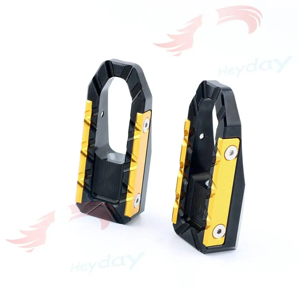 

motorcycle accessories CNC foot pegs footpegs For Yamaha R25 R3 R15 MT-03 MT-25 MT-07 MT-09