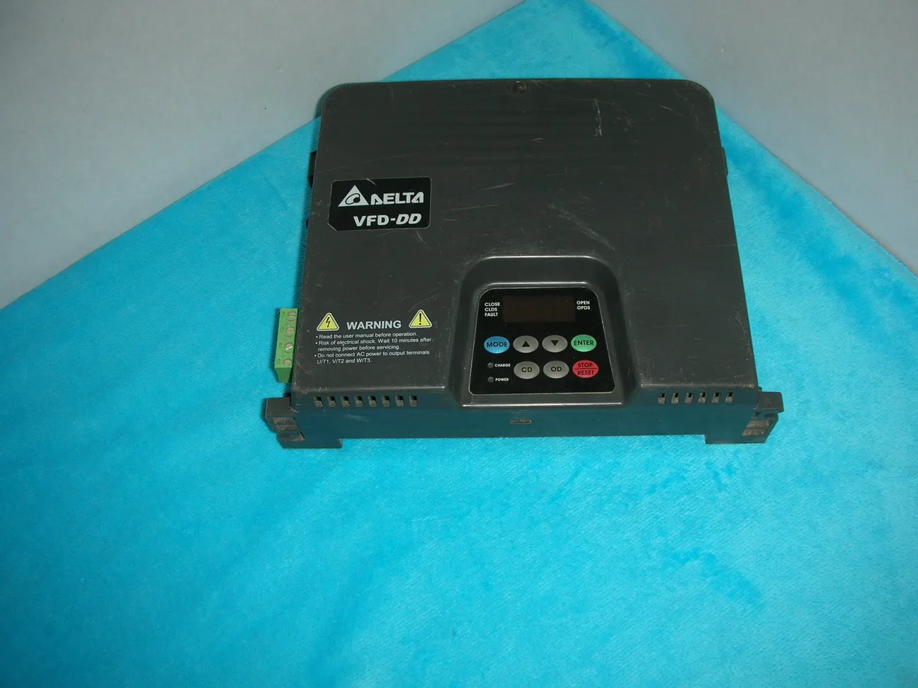 

Original authentic delta inverter VFD004DD21E